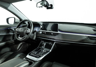 Подержанный автомобиль Chery Tiggo 8 2022 года (9 фото)