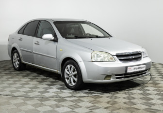 Подержанный автомобиль Chevrolet Lacetti Sedan 2007 года (3 фото)