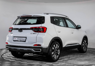 Подержанный автомобиль Chery Tiggo 4 2021 года (5 фото)
