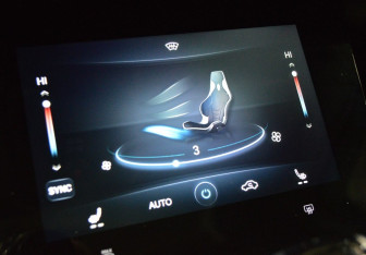 Подержанный автомобиль Chery Tiggo 8 Pro 2021 года (16 фото)