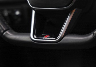 Подержанный автомобиль Audi A6 Sedan 2013 года (15 фото)