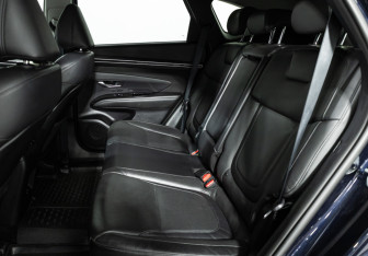 Подержанный автомобиль Hyundai Tucson 2021 года (10 фото)