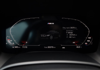 Подержанный автомобиль BMW M8 Coupe 2023 года (18 фото)