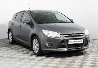 Подержанный автомобиль Ford Focus Hatchback 2013 года (3 фото)