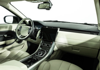 Подержанный автомобиль Land Rover Range Rover Evoque 2013 года (9 фото)