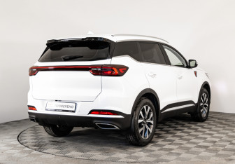 Подержанный автомобиль Chery Tiggo 7 Pro Max 2023 года (5 фото)
