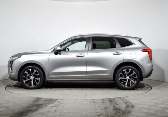 Подержанный автомобиль Haval Jolion 2022 года (8 фото)