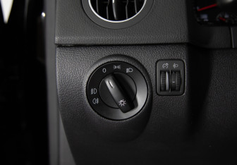 Подержанный автомобиль Volkswagen Golf Plus 2012 года (18 фото)