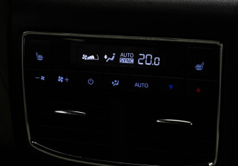 Подержанный автомобиль Mazda CX-9 2022 года (36 фото)