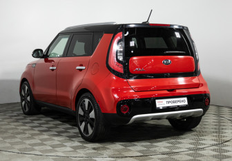 Подержанный автомобиль Kia Soul 2018 года (7 фото)