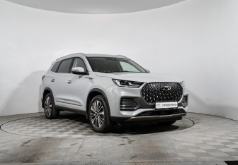 Подержанный автомобиль Chery Tiggo 8 Pro Max 2023 года (3 фото)