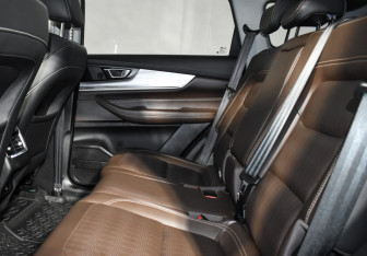 Подержанный автомобиль Chery Tiggo 8 Pro 2022 года (13 фото)