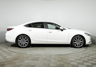 Подержанный автомобиль Mazda 6 Sedan 2021 года (4 фото)