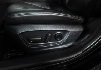 Подержанный автомобиль Toyota Camry Sedan 2018 года (27 фото)