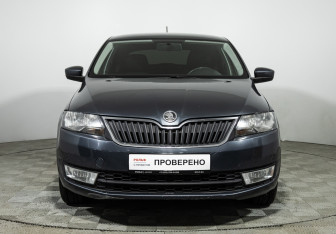 Подержанный автомобиль Skoda Rapid Liftback 2014 года (2 фото)