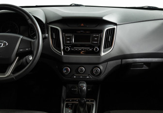 Подержанный автомобиль Hyundai Creta 2020 года (14 фото)