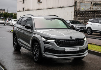 Подержанный автомобиль Skoda Kodiaq 2022 года (5 фото)