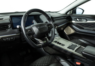 Подержанный автомобиль Exeed TXL 2023 года (11 фото)