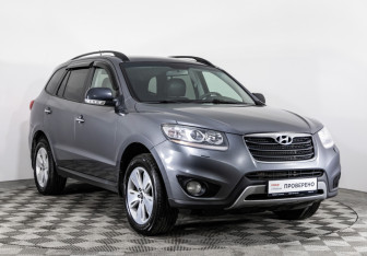 Подержанный автомобиль Hyundai Santa Fe 2011 года (3 фото)
