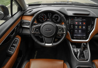 Подержанный автомобиль Subaru Outback Wagon 2022 года (14 фото)