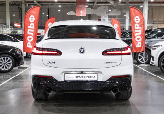 Подержанный автомобиль BMW X4 2020 года (14 фото)