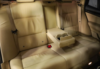 Подержанный автомобиль BMW X3 2012 года (23 фото)
