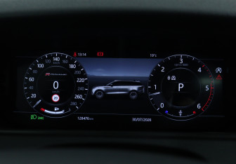 Подержанный автомобиль Land Rover Range Rover Velar 2019 года (21 фото)