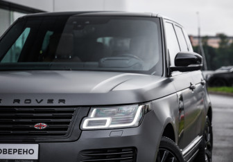Подержанный автомобиль Land Rover Range Rover 2020 года (2 фото)