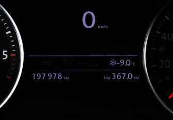 Подержанный автомобиль Volkswagen Touareg 2017 года (30 фото)