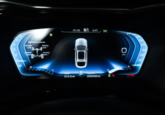 Подержанный автомобиль Geely Tugella 2021 года (12 фото)