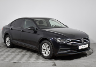 Подержанный автомобиль Volkswagen Passat Sedan 2020 года (3 фото)