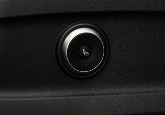 Подержанный автомобиль Exeed RX 2023 года (31 фото)