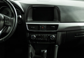 Подержанный автомобиль Mazda CX-5 2015 года (14 фото)