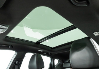 Подержанный автомобиль Geely Coolray 2023 года (15 фото)