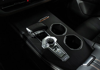 Подержанный автомобиль Changan UNI-K 2021 года (22 фото)