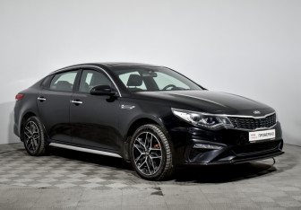 Подержанный автомобиль Kia Optima Sedan 2018 года (3 фото)