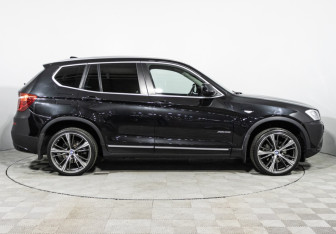 Подержанный автомобиль BMW X3 2012 года (4 фото)