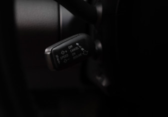 Подержанный автомобиль Audi Q7 2012 года (16 фото)