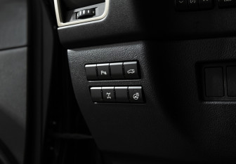 Подержанный автомобиль Lexus NX 2017 года (15 фото)