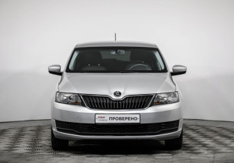 Подержанный автомобиль Skoda Rapid Liftback 2019 года (2 фото)