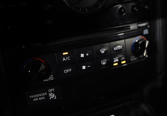 Подержанный автомобиль Infiniti FX 2008 года (17 фото)