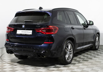 Подержанный автомобиль BMW X3 2018 года (5 фото)