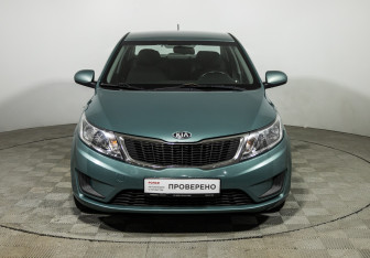 Подержанный автомобиль Kia Rio Sedan 2014 года (2 фото)