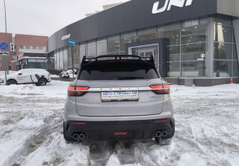 Подержанный автомобиль Geely Coolray 2023 года (5 фото)