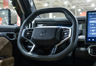 Подержанный автомобиль Jetour T2 2024 года (18 фото)