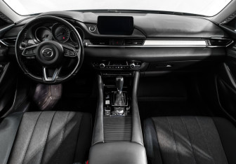 Подержанный автомобиль Mazda 6 Sedan 2021 года (11 фото)