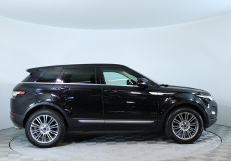 Подержанный автомобиль Land Rover Range Rover Evoque 2012 года (4 фото)
