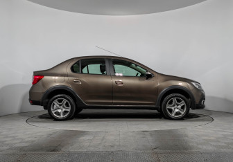 Подержанный автомобиль Renault Logan Sedan 2021 года (4 фото)