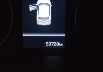 Подержанный автомобиль Kia Rio Hatchback 2022 года (15 фото)