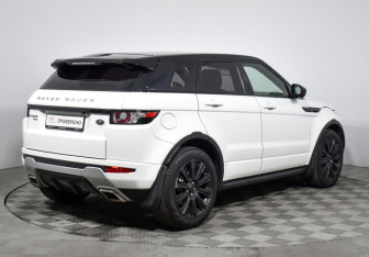 Подержанный автомобиль Land Rover Range Rover Evoque 2014 года (5 фото)